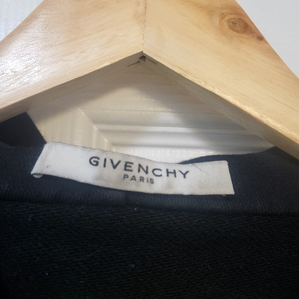 Givenchy logo Black Hoodie - Picture 5 of 7